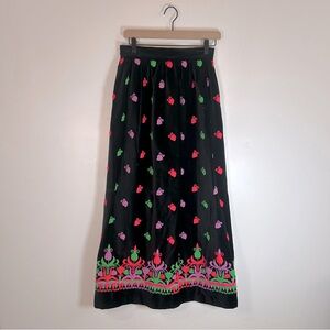 Vintage velvet embroidered maxi skirt size 10